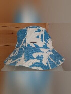 Billabong White and Blue Palm-Print Bucket Hat